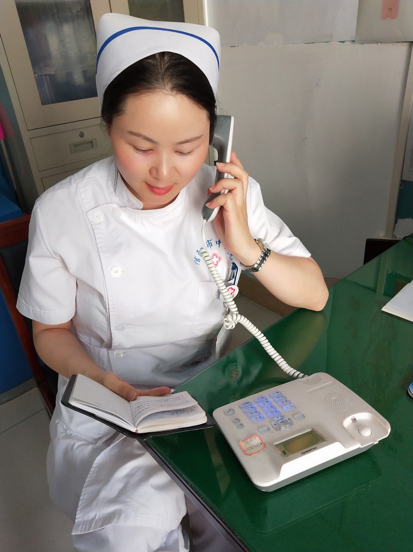 信陽市中醫(yī)院開展門診患者滿意度調(diào)查測(cè)評(píng)電話回訪工作，促進(jìn)門診工作質(zhì)量提升